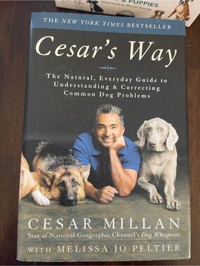 Cesar's Way - Dog Training Guide (Blue Cover)